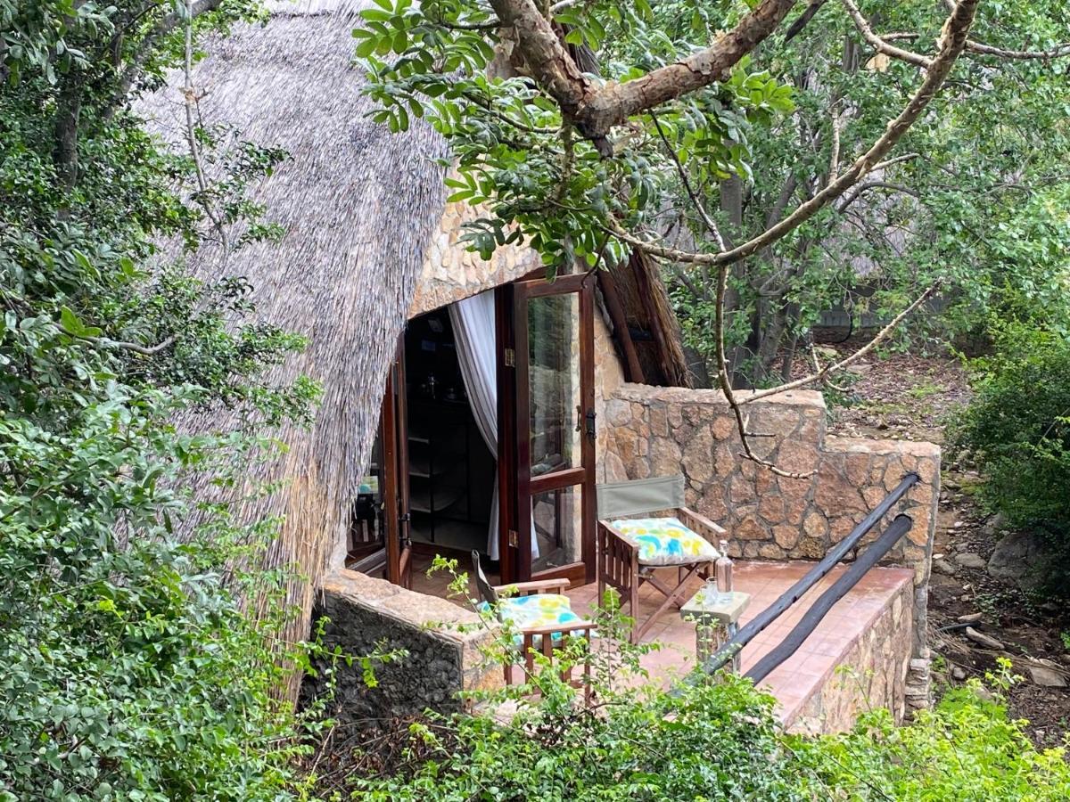 Big Cave Camp Villa Matopos ภายนอก รูปภาพ