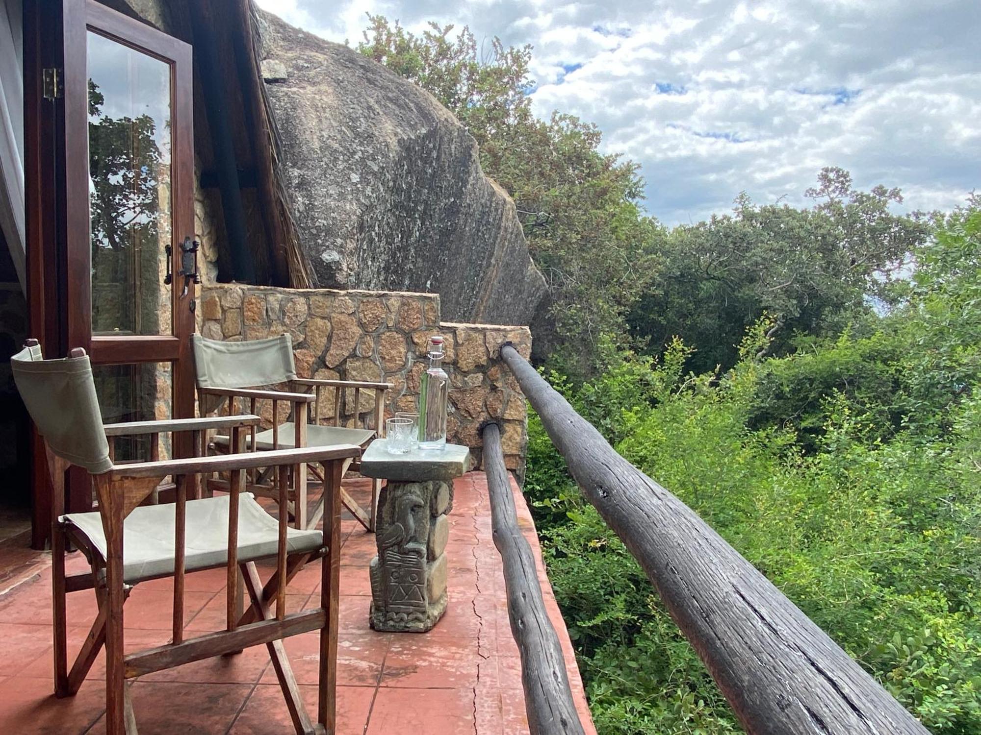 Big Cave Camp Villa Matopos ภายนอก รูปภาพ